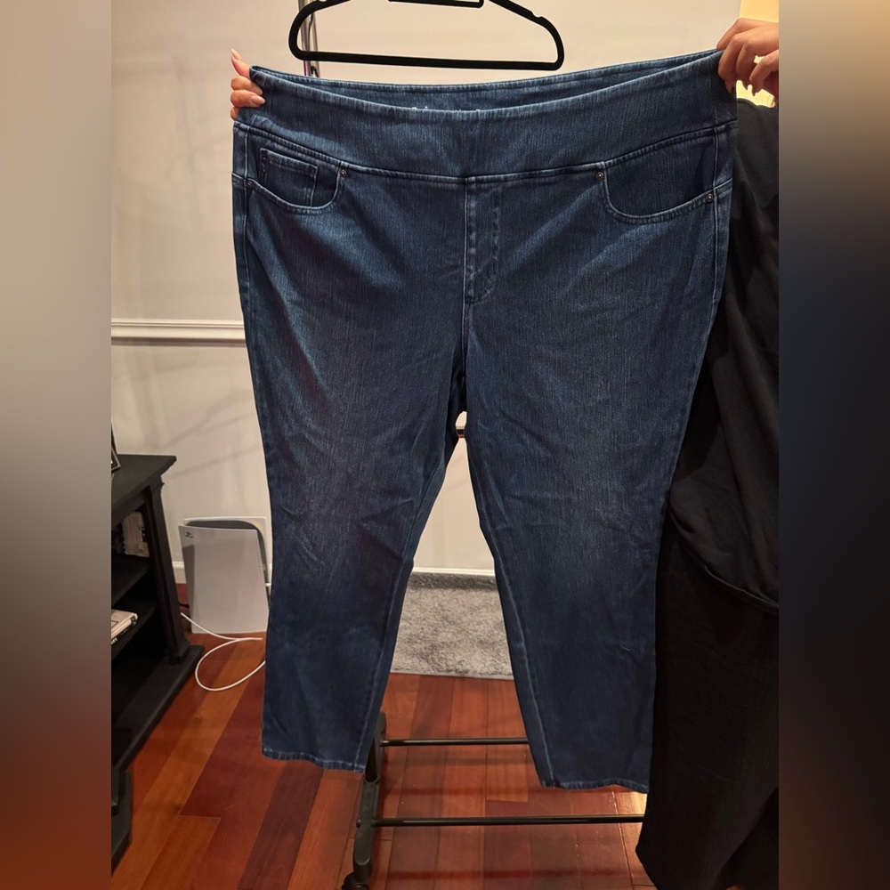 Elle Dark Blue Ankle Jeans